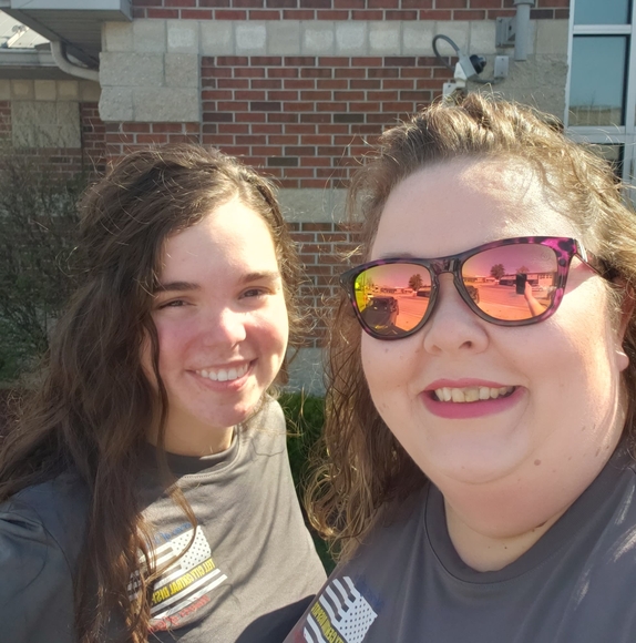 Meet your Posher, Renea - Picture 1 of 1